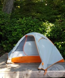 Camping tent